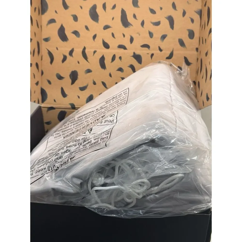 Nuna Diaper Bag – Sleek, Versatile Luxury Baby Travel Bag (New in Box) Caviar